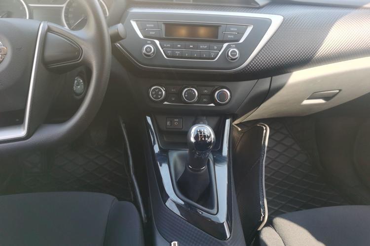 Used Nissan Lannia 2019 1.6L Manual Fashion Edition China VI Standard Gear Lever
