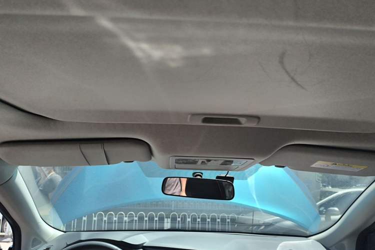 Used Nissan Lannia 2019 1.6L CVT Smart Connect Smart Cool Version China V Standard Headliner