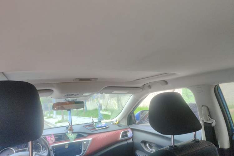 Used Nissan Lannia 2019 1.6L CVT Smart Connect Smart Cool Version China V Standard Headliner