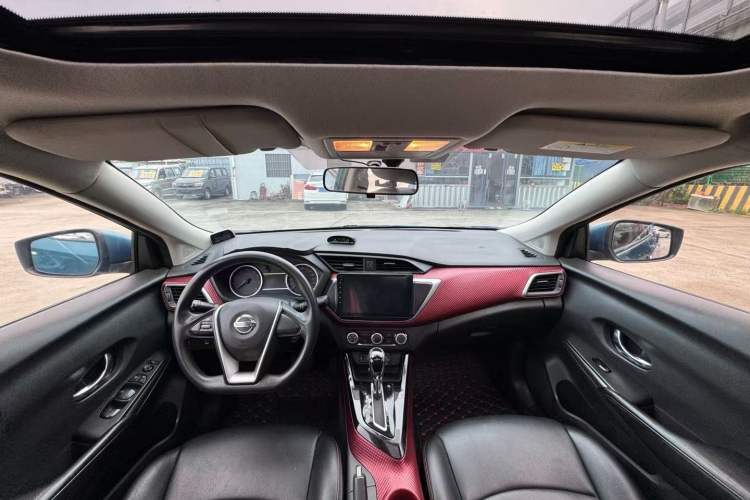 Used Nissan Lannia 2019 1.6L CVT Cool Edition China VI Headliner