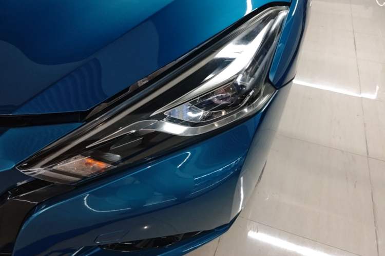 Used Nissan Lannia 2019 1.6L CVT Cool Edition China VI Left Front Headlight