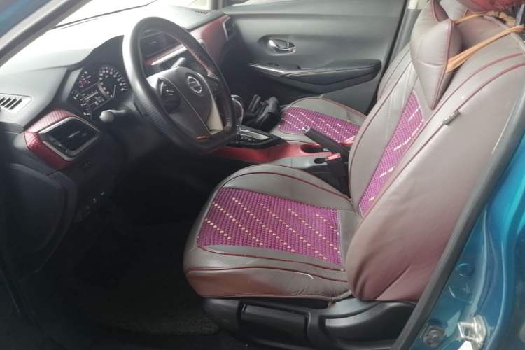 Used Nissan Lannia 2019 1.6L CVT Smart Connect Smart Cool Version China V Standard Left Front Seat