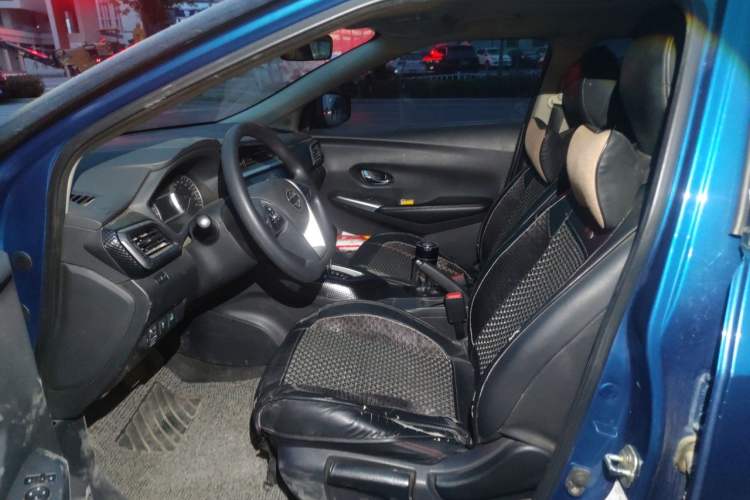 Used Nissan Lannia 2019 1.6L CVT Smart Connect Smart Cool Version China VI Standard Left Front Seat
