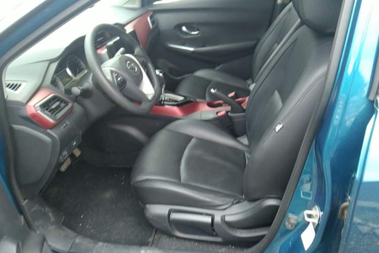 Used Nissan Lannia 2019 1.6L CVT Cool Edition China VI Left Front Seat