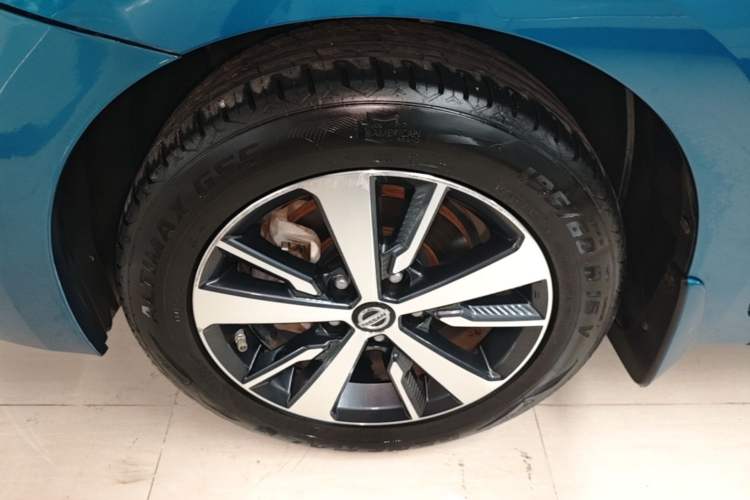 Used Nissan Lannia 2019 1.6L CVT Cool Edition China VI Left Front Wheel Hub