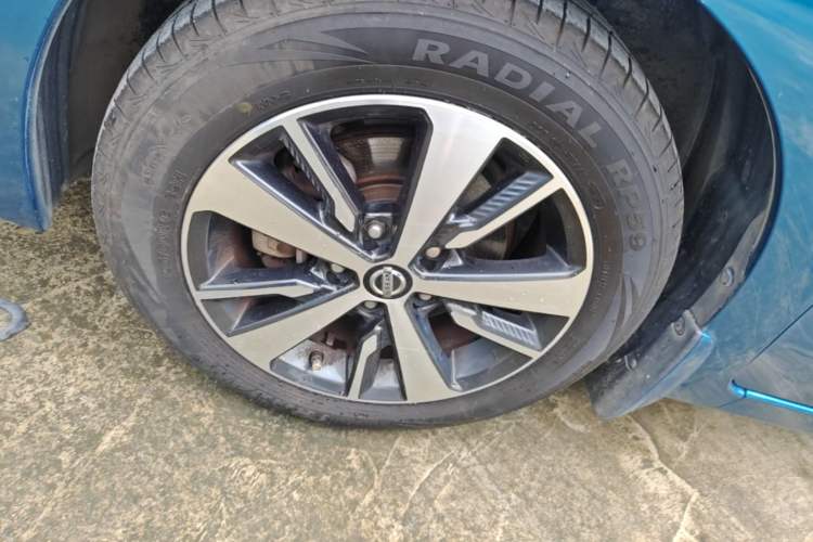Used Nissan Lannia 2019 1.6L CVT Cool Edition China VI Left Front Wheel Hub