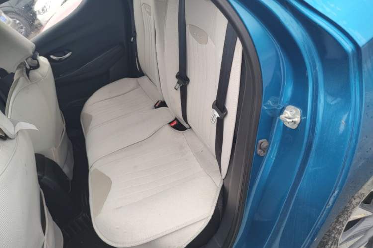 Used Nissan Lannia 2019 1.6L CVT Smart Connect Smart Cool Version China V Standard Left Rear Seat