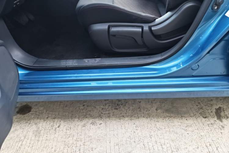 Used Nissan Lannia 2019 1.6L CVT Smart Connect Smart Cool Version China VI Standard Left Side Sill