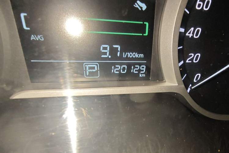 Used Nissan Lannia 2019 1.6L CVT Smart Connect Smart Cool Version China VI Standard Odometer Close Up