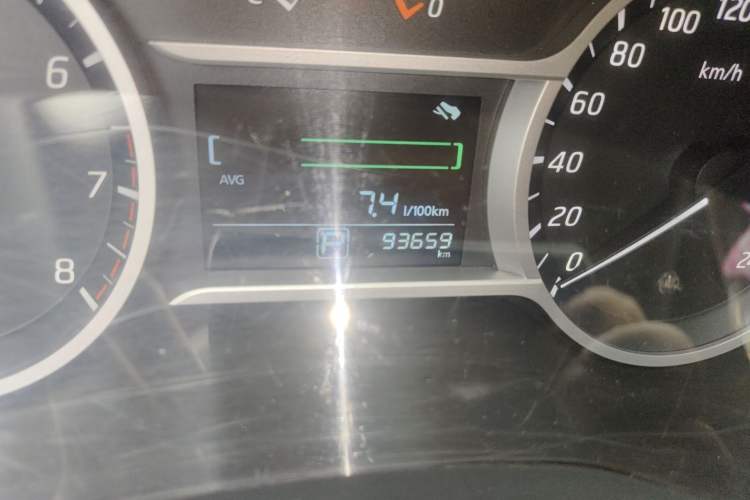 Used Nissan Lannia 2019 1.6L CVT Smart Connect Smart Cool Version China V Standard Odometer Close Up