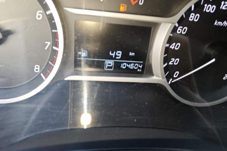 Used Nissan Lannia 2019 1.6L CVT Smart Connect Smart Cool Version China V Standard Odometer Close Up