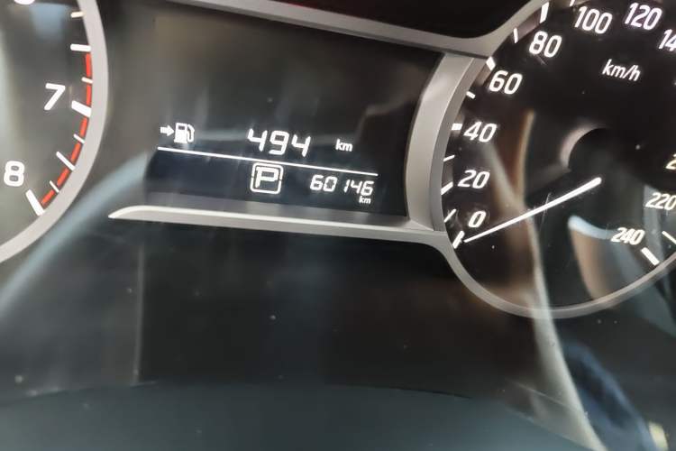 Used Nissan Lannia 2019 1.6L CVT Smart Connect Smart Cool Version China V Standard Odometer Close Up