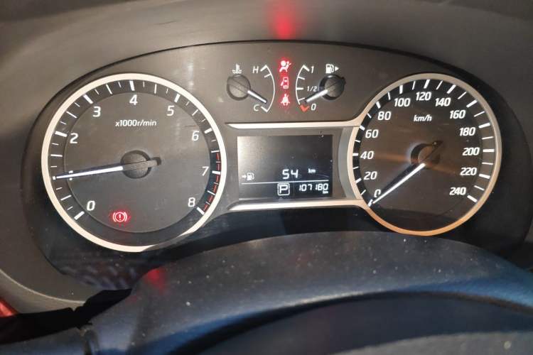 Used Nissan Lannia 2019 1.6L CVT Smart Connect Smart Cool Version China V Standard Odometer Close Up