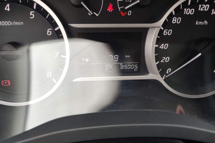 Used Nissan Lannia 2019 1.6L CVT Smart Connect Smart Cool Version China V Standard Odometer Close Up