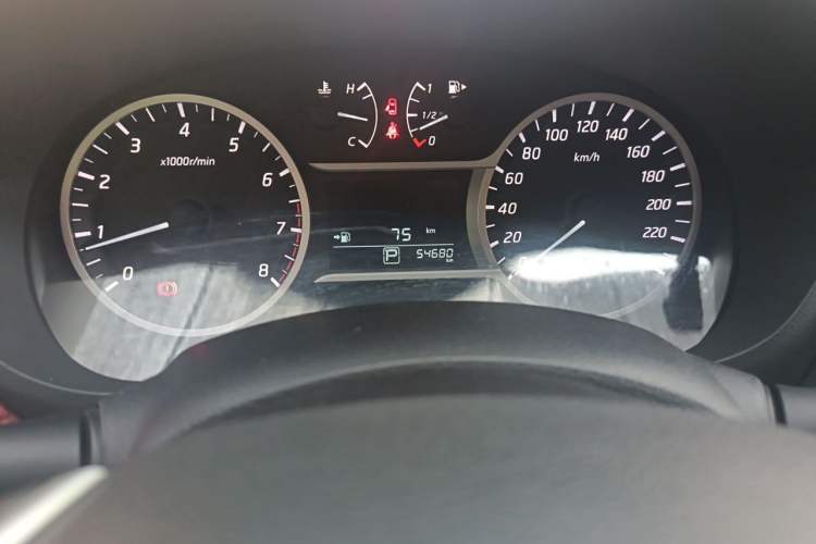 Used Nissan Lannia 2019 1.6L CVT Smart Connect Smart Cool Version China VI Standard Odometer Close Up