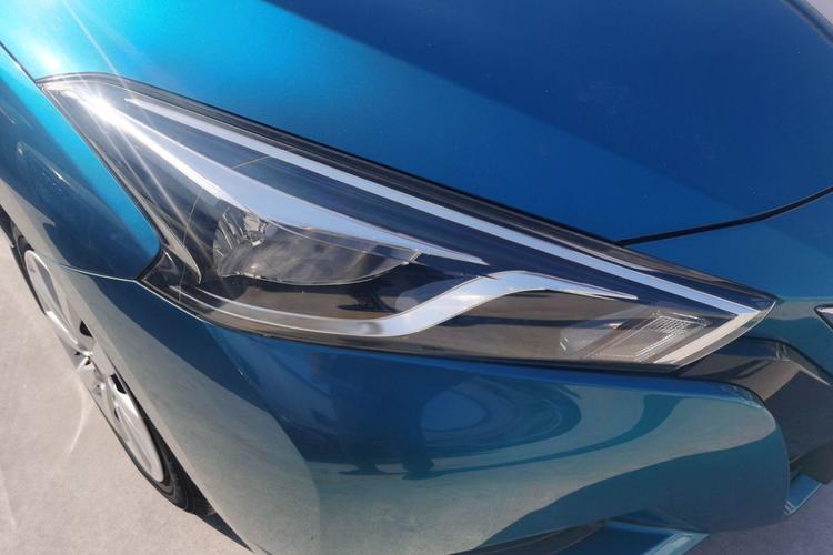 Used Nissan Lannia 2019 1.6L Manual Fashion Edition China VI Standard Right Front Headlight