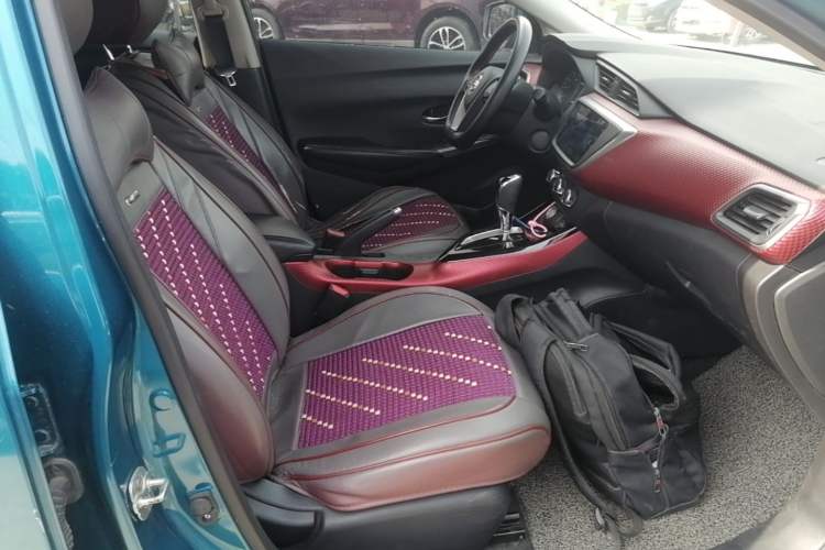 Used Nissan Lannia 2019 1.6L CVT Smart Connect Smart Cool Version China V Standard Right Front Seat