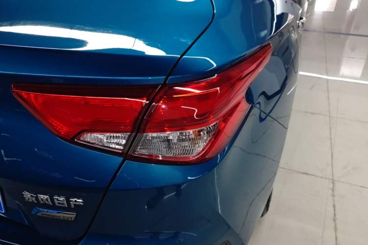 Used Nissan Lannia 2019 1.6L CVT Cool Edition China VI Right Rear Taillight
