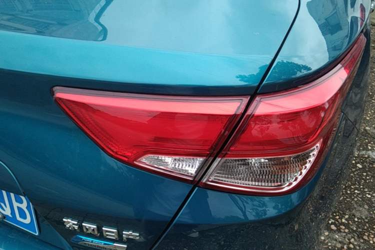 Used Nissan Lannia 2019 1.6L CVT Cool Edition China VI Right Rear Taillight