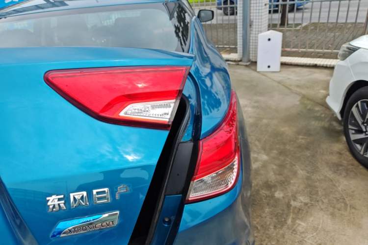 Used Nissan Lannia 2019 1.6L CVT Cool Edition China VI Right Rear Taillight