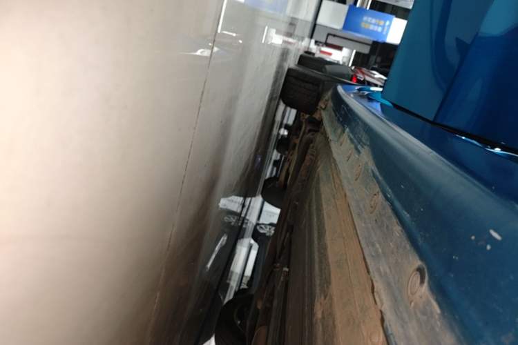 Used Nissan Lannia 2019 1.6L CVT Cool Edition China VI Right Side Sill