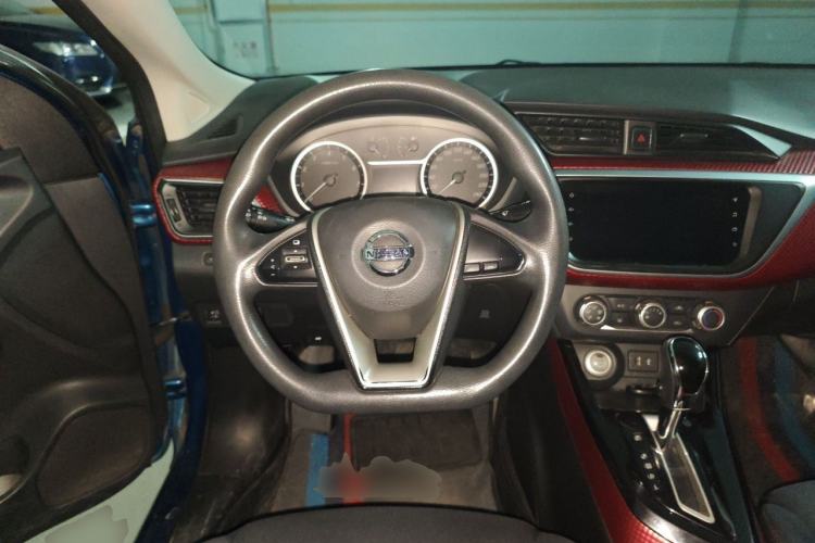 Used Nissan Lannia 2019 1.6L CVT Smart Connect Smart Cool Version China VI Standard Steering Wheel