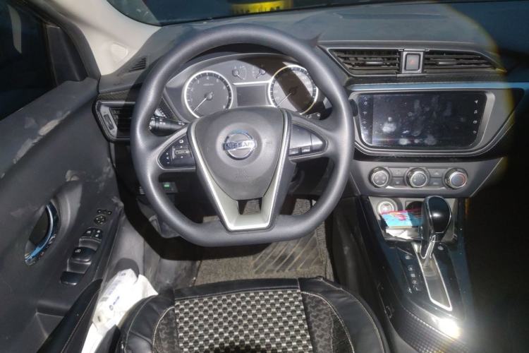 Used Nissan Lannia 2019 1.6L CVT Smart Connect Smart Cool Version China VI Standard Steering Wheel