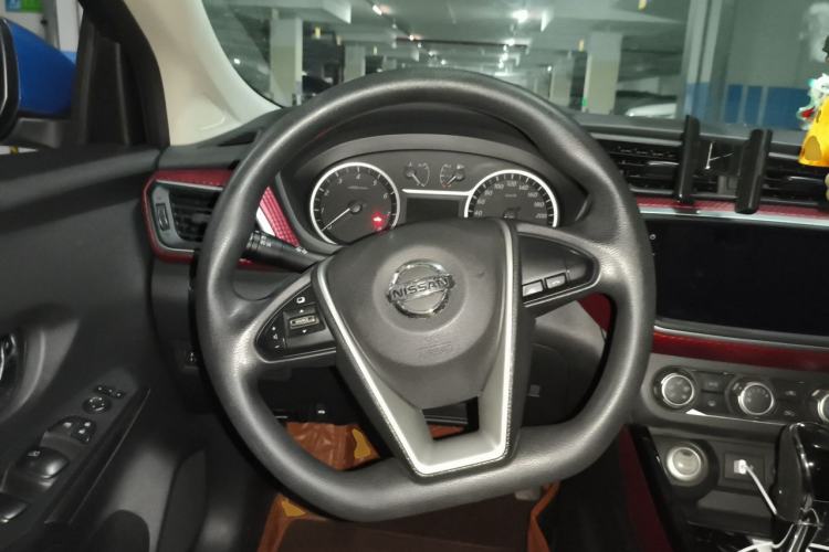 Used Nissan Lannia 2019 1.6L CVT Smart Connect Smart Cool Version China V Standard Steering Wheel