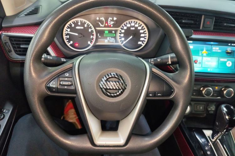 Used Nissan Lannia 2019 1.6L CVT Smart Connect Smart Cool Version China VI Standard Steering Wheel