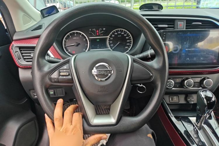 Used Nissan Lannia 2019 1.6L CVT Cool Edition China VI Steering Wheel