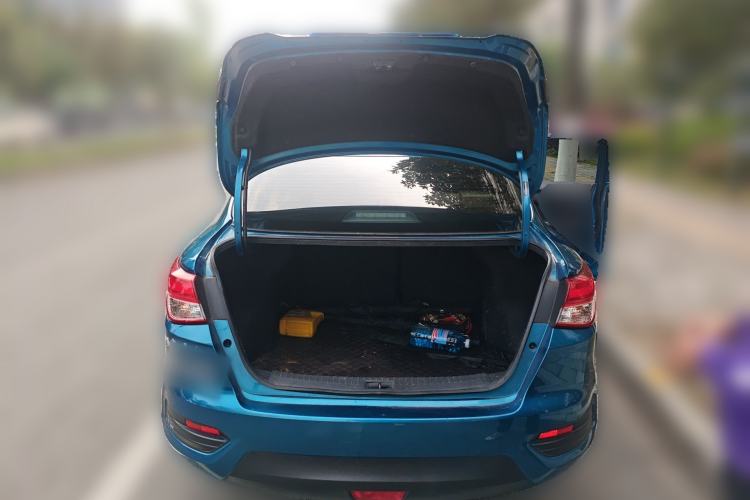 Used Nissan Lannia 2019 1.6L CVT Smart Connect Smart Cool Version China V Standard Trunk