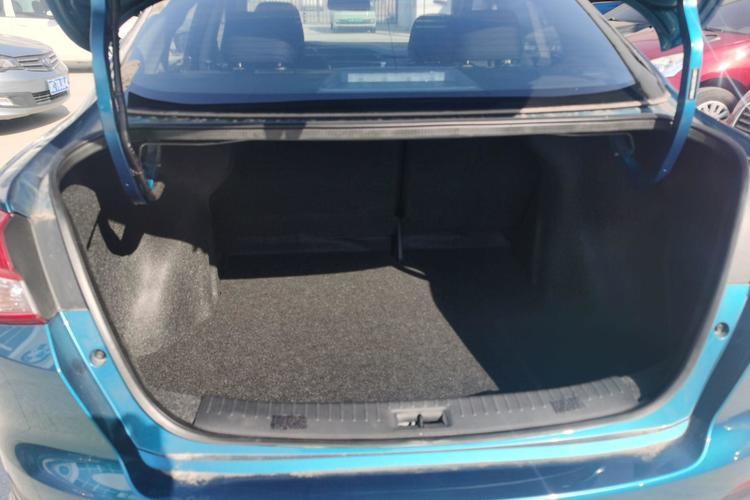 Used Nissan Lannia 2019 1.6L Manual Fashion Edition China VI Standard Trunk