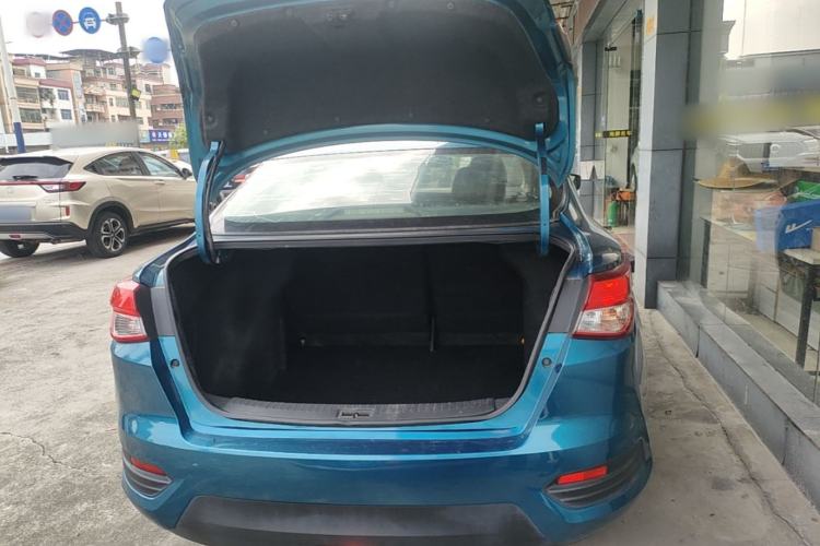 Used Nissan Lannia 2019 1.6L CVT Cool Edition China VI Trunk