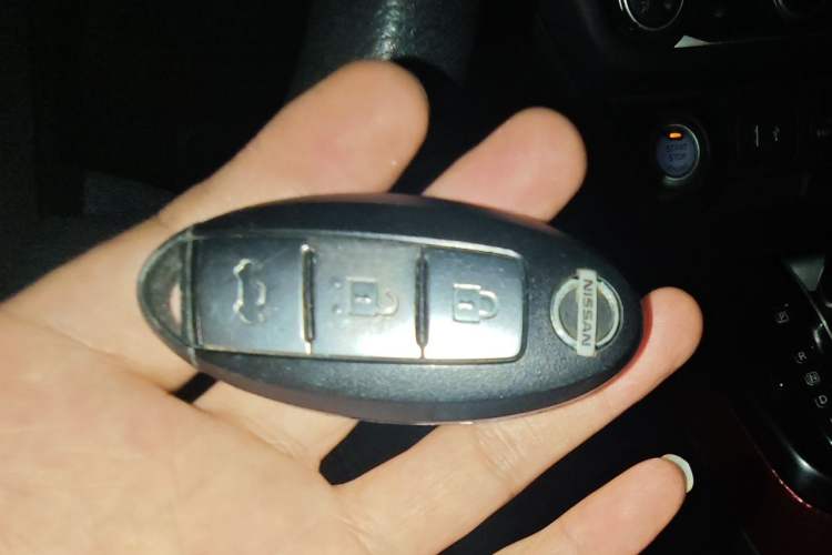 Used Nissan Lannia 2019 1.6L CVT Smart Connect Smart Cool Version China VI Standard Vehicle Key