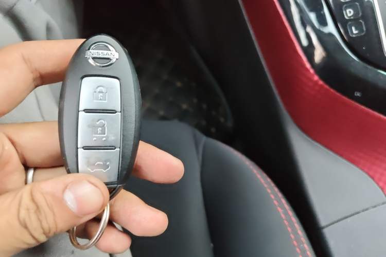 Used Nissan Lannia 2019 1.6L CVT Smart Connect Smart Cool Version China V Standard Vehicle Key