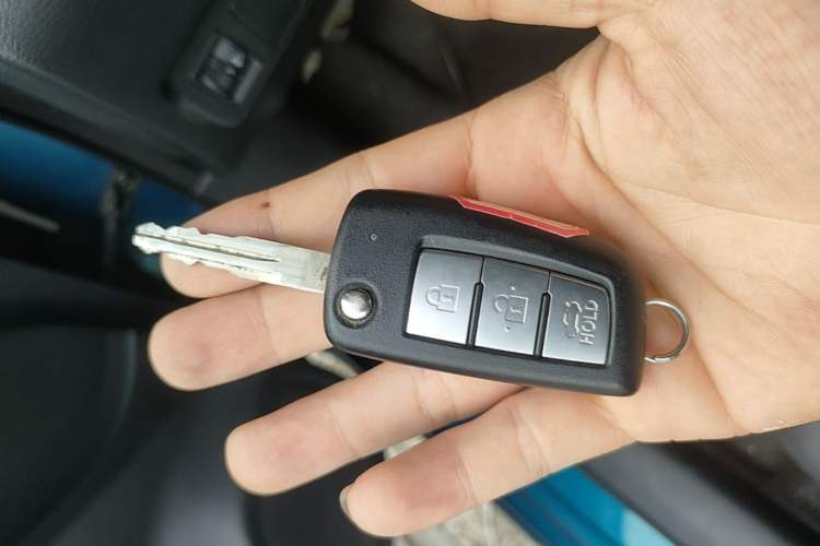 Used Nissan Lannia 2019 1.6L CVT Cool Edition China VI Vehicle Key