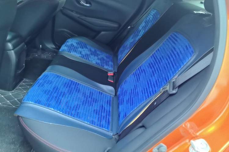 Used Nissan Lannia 2019 1.6L CVT Smart Connect Smart Cool Version China VI Standard Left Rear Seat
