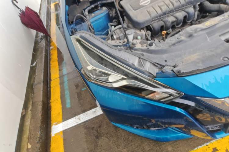 Used Nissan Lannia 2019 1.6L CVT Smart Connect Smart Cool Version China V Standard Right Front Headlight