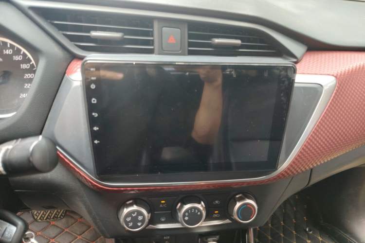 Used Nissan Lannia 2019 1.6L CVT Cool Edition China V Standard Audio And AC Panel