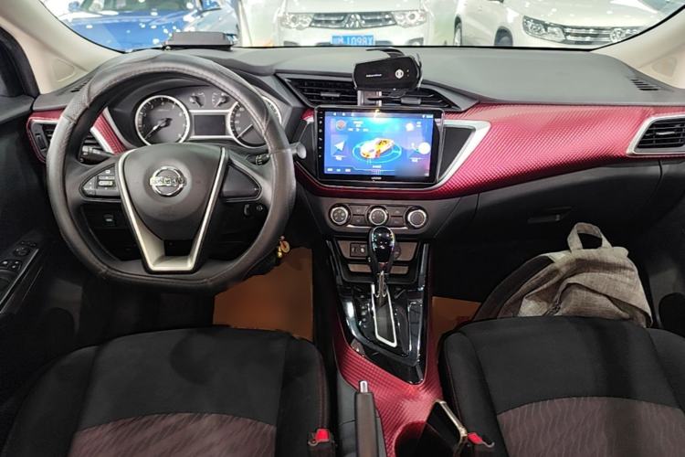 Used Nissan Lannia 2019 1.6L CVT Cool Edition China VI Center Console