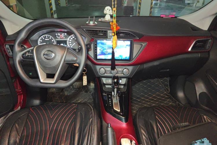 Used Nissan Lannia 2019 1.6L CVT Cool Edition China VI Center Console