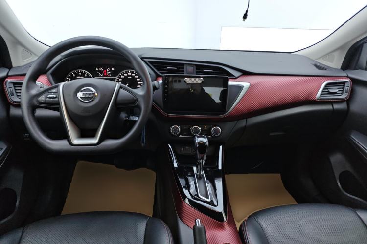 Used Nissan Lannia 2019 1.6L CVT Cool Edition China VI Center Console
