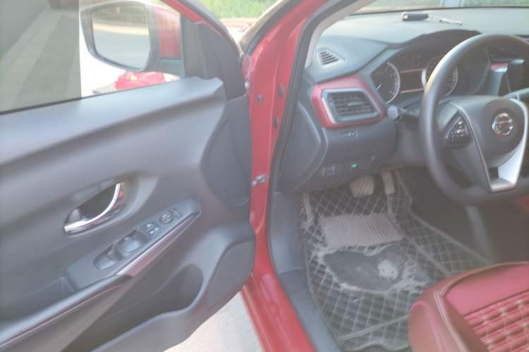 Used Nissan Lannia 2019 1.6L CVT Cool Edition China V Standard Driver Seat
