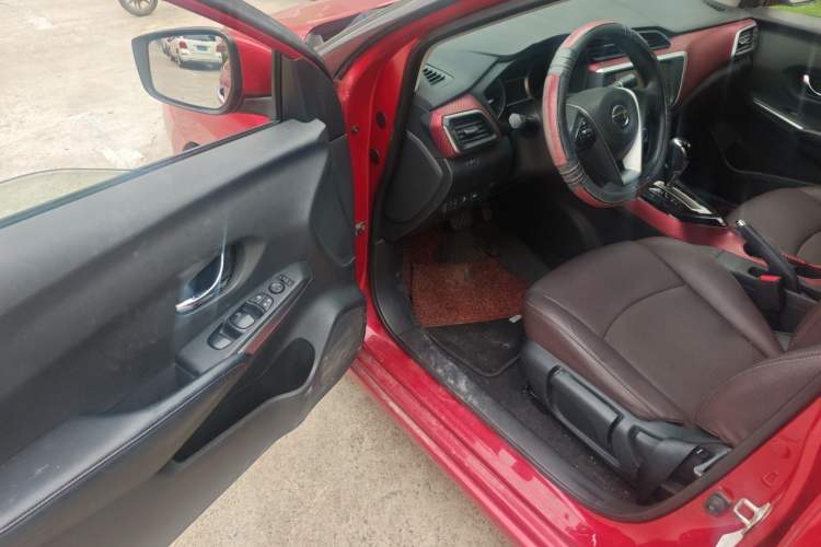 Used Nissan Lannia 2019 1.6L CVT Smart Connect Smart Cool Version China V Standard Driver Seat