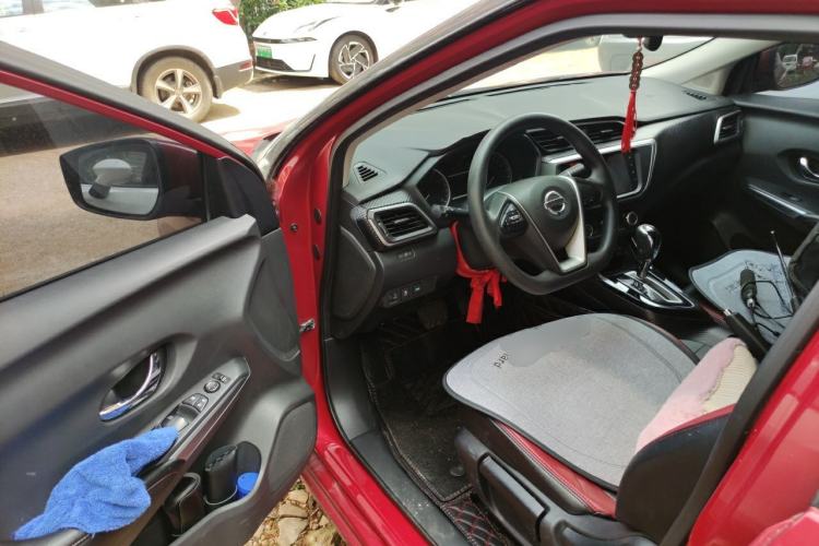 Used Nissan Lannia 2019 1.6L CVT Smart Connect Smart Cool Version China V Standard Driver Seat