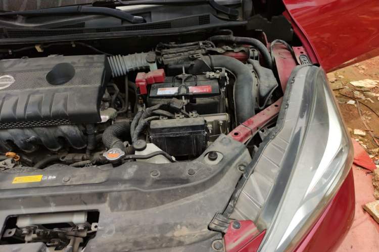 Used Nissan Lannia 2019 1.6L CVT Smart Connect Smart Cool Version China V Standard Engine Bay Left