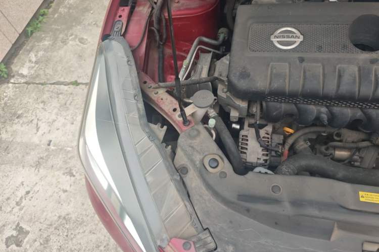 Used Nissan Lannia 2019 1.6L CVT Smart Connect Smart Cool Version China V Standard Engine Bay Right