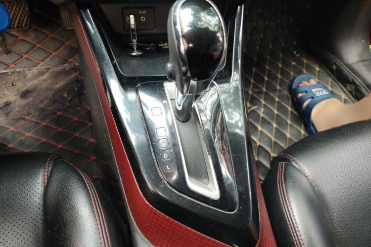 Used Nissan Lannia 2019 1.6L CVT Cool Edition China V Standard Gear Lever