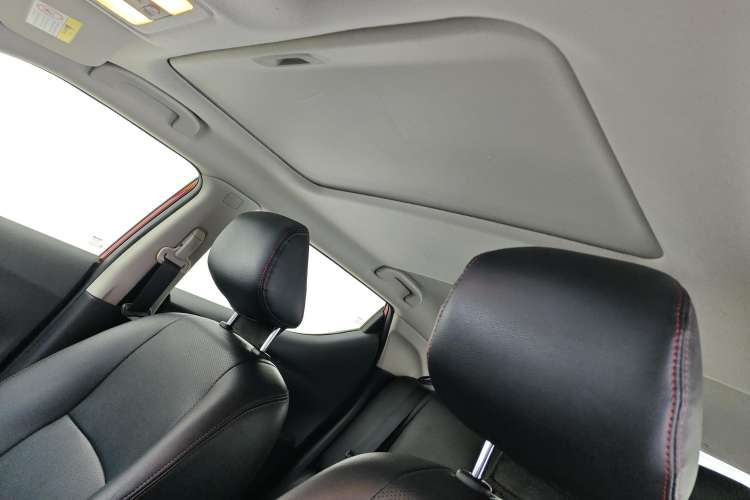 Used Nissan Lannia 2019 1.6L CVT Cool Edition China VI Headliner