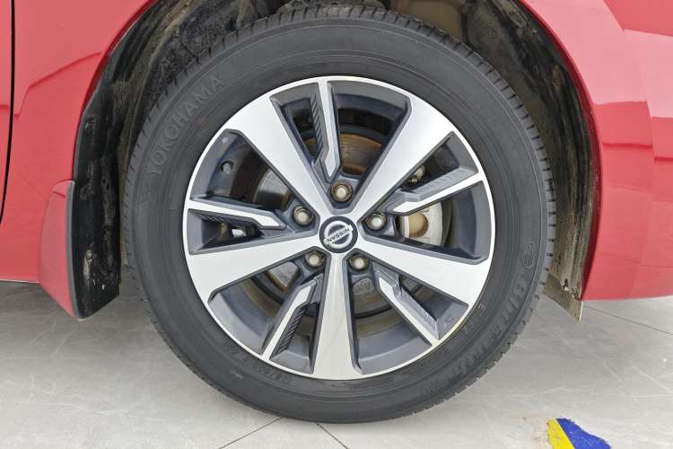 Used Nissan Lannia 2019 1.6L CVT Cool Edition China VI Left Rear Wheel Hub